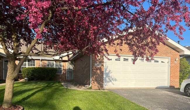 Primary Photo - 2939 Freedom Cir