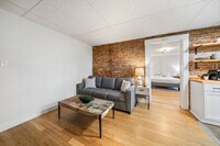 Building Photo - 242 Mccormick Pl