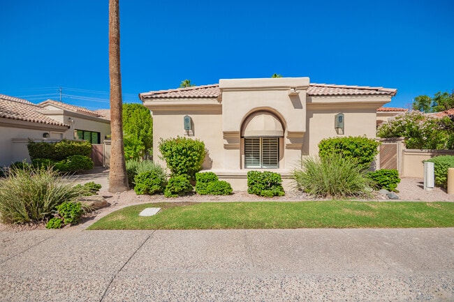 Primary Photo - 10126 E Cochise Dr