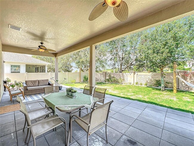 Building Photo - 11868 Thatcher Ave