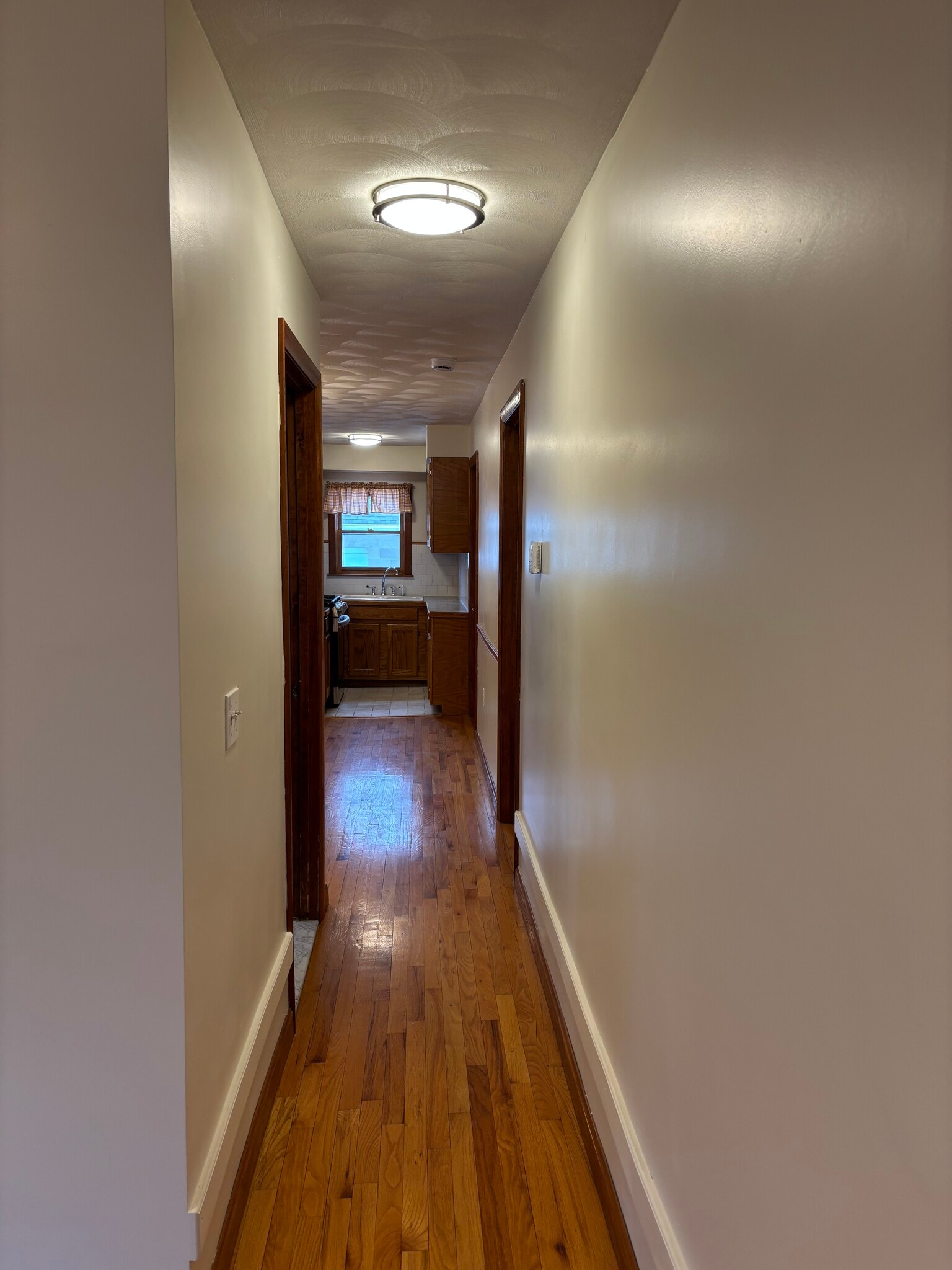 Hallway - 84 Bellevue Ave