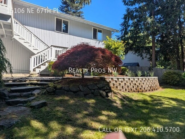 Building Photo - 15106 NE 67th Pl