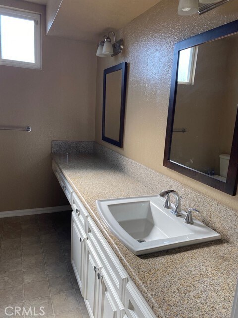 Building Photo - 1691 W 261st St