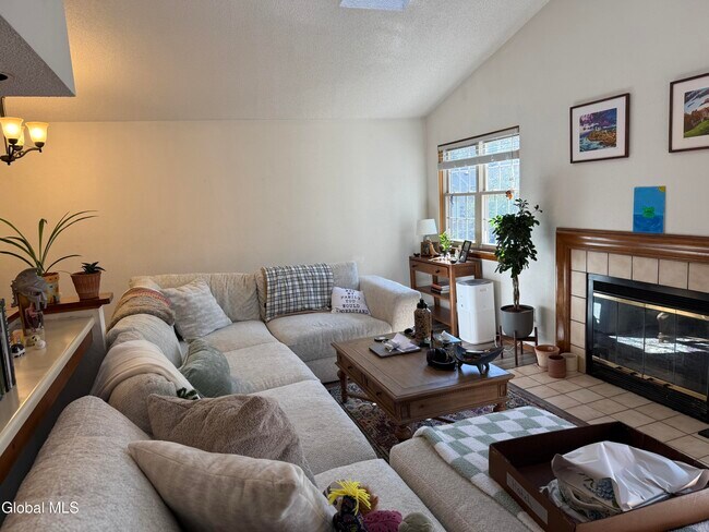 Building Photo - 209 Monmouth Way