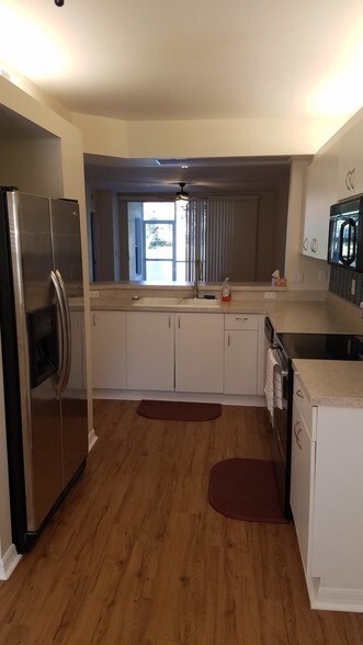 Building Photo - 7416 Plumbago Bridge Rd