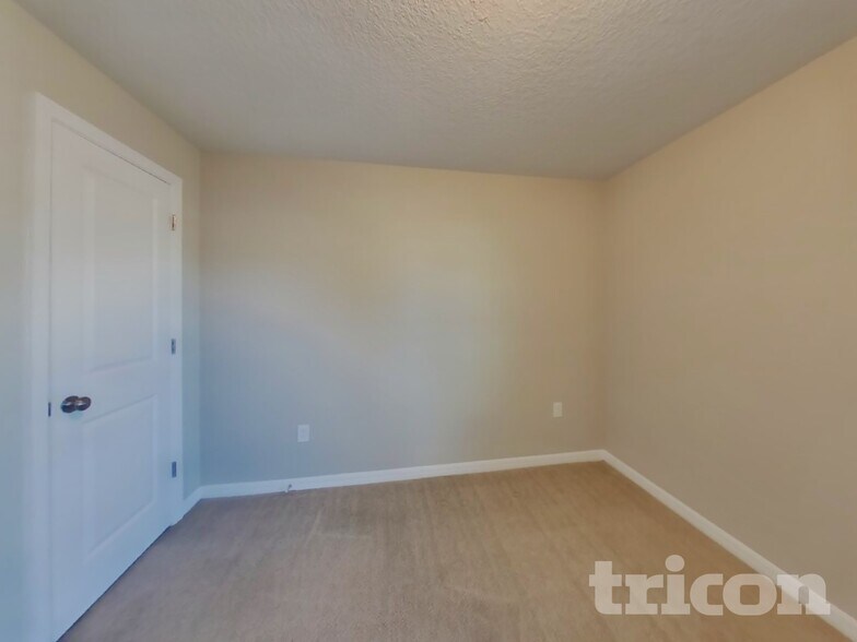 Building Photo - 9268 Gibralter St