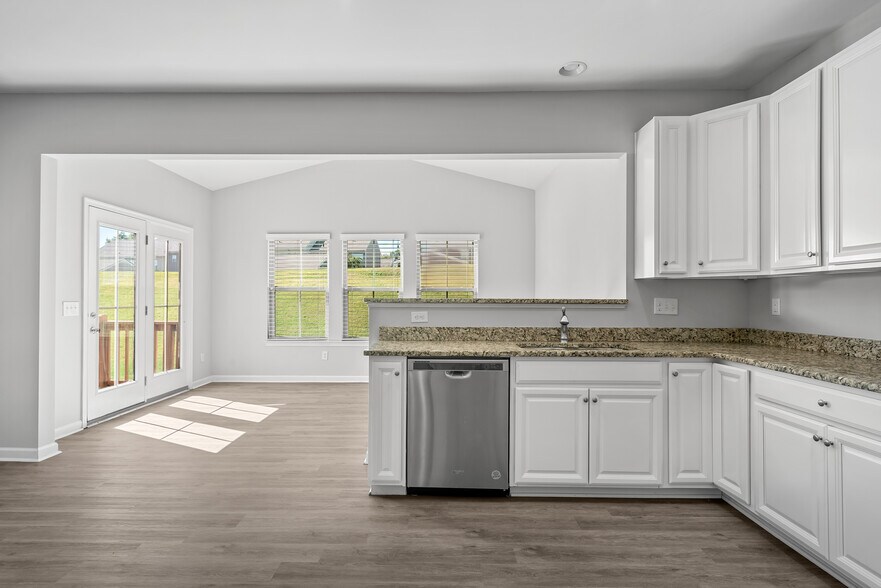 Building Photo - 428 Heroit Dr