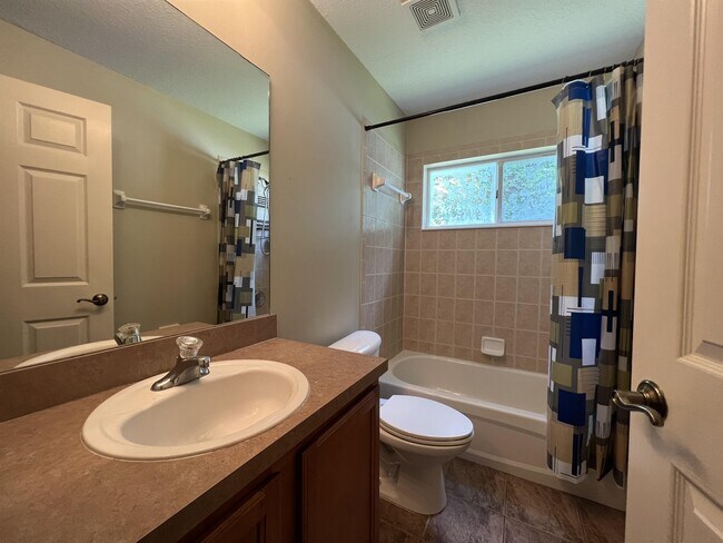 Building Photo - 3466 Laurel Leaf Dr