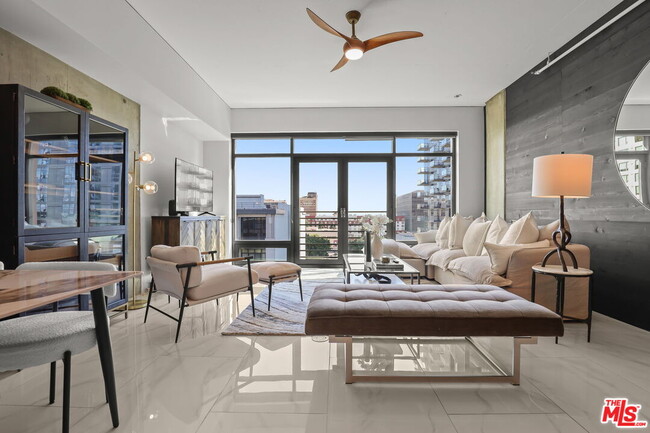 Building Photo - 1111 S Grand Ave