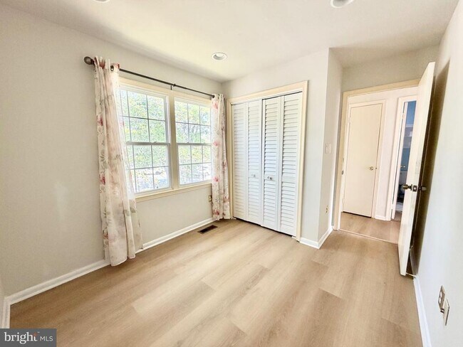 Building Photo - 13767 Marsden Ct