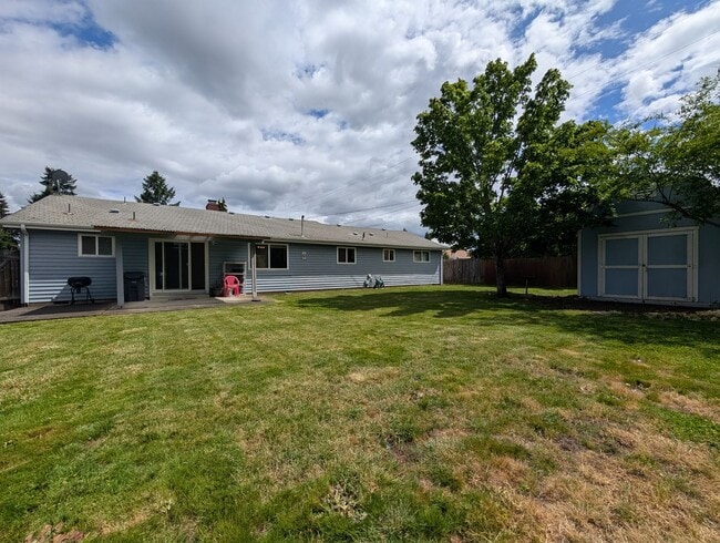 Building Photo - 3-Bedroom, 2-Bath Home In The River Road A...