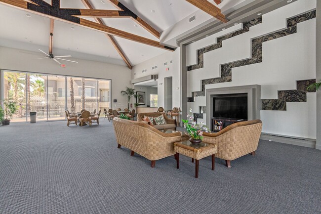 Building Photo - Luxury Living at The Falls - Ground floor ...