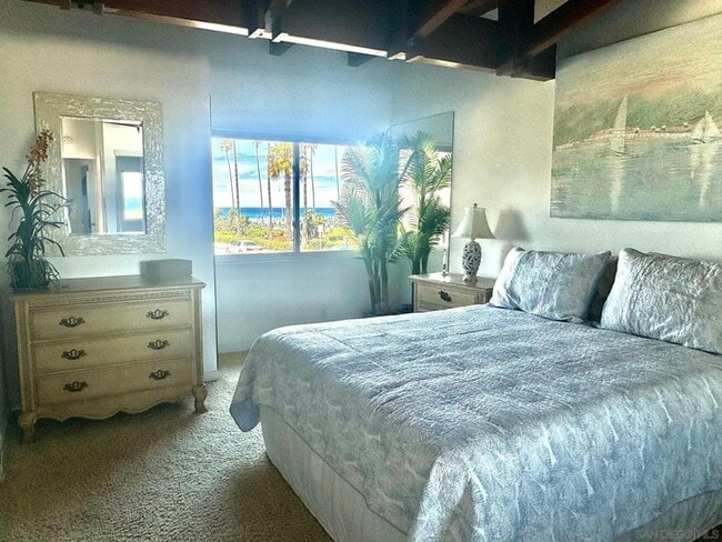 Building Photo - 8151 Camino Del Oro