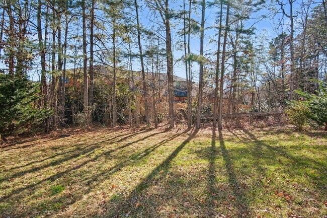 Building Photo - 11704 Park Forest Ct