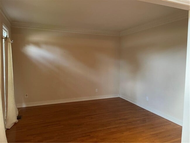 Building Photo - 1742 Chattakay Ln