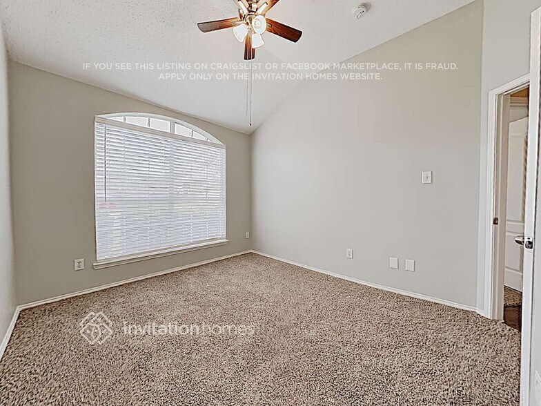 Building Photo - 7703 Kittery Ln