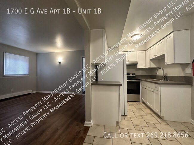 Building Photo - 1700 E G Ave