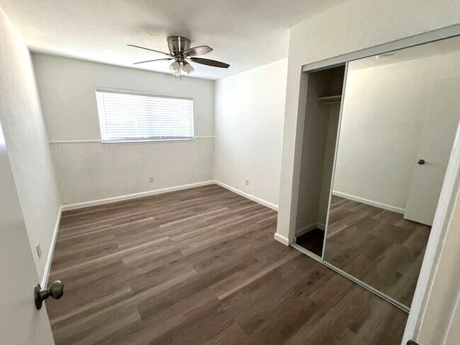 Building Photo - 3736 Orangerie Way