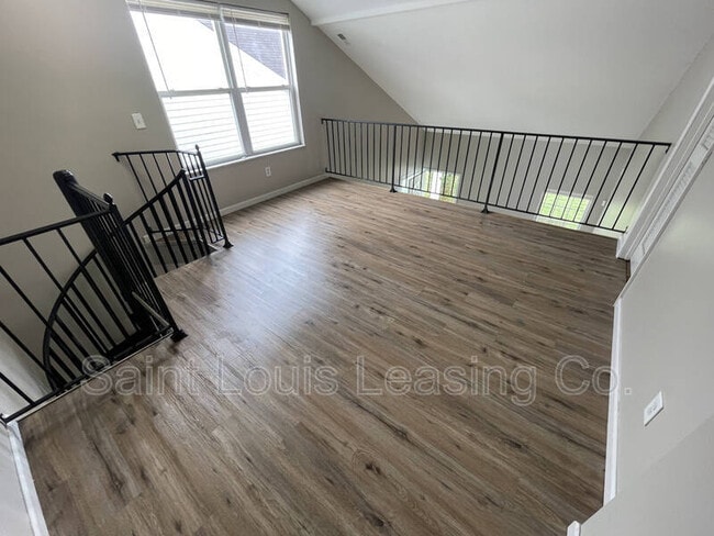 Building Photo - 864 Liberty Village Dr