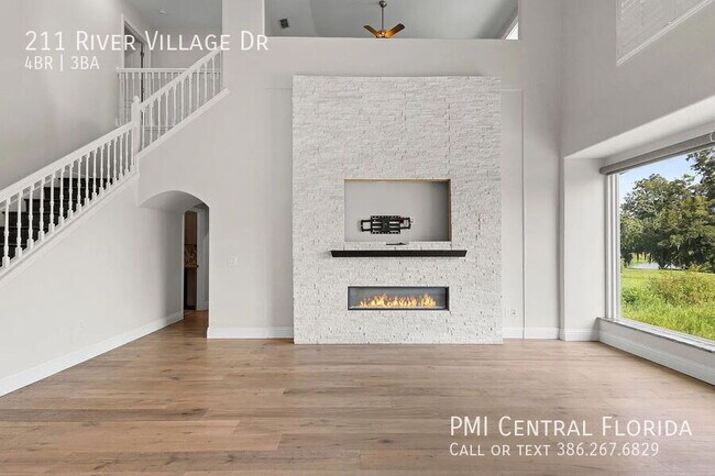 Building Photo - 211 River Village Dr