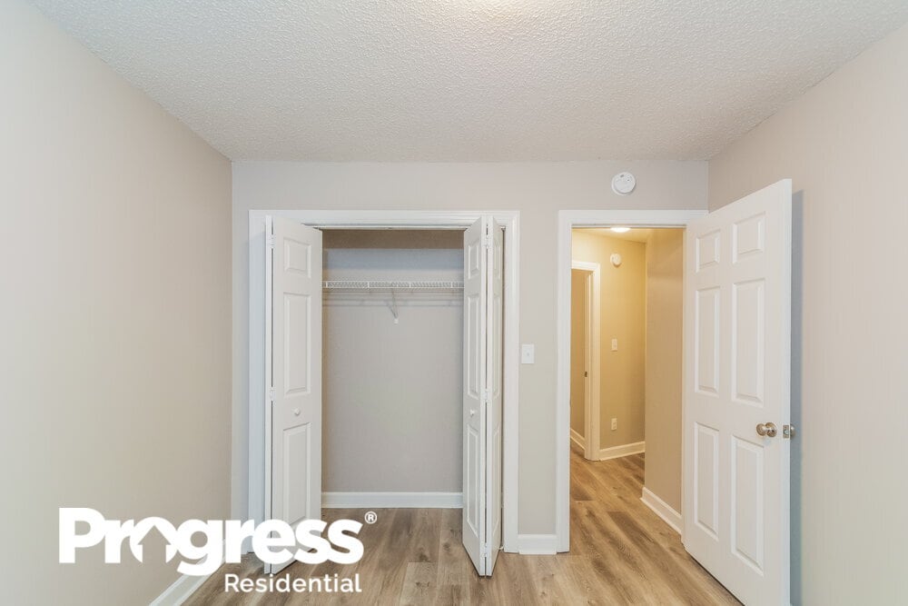 Building Photo - 258 Tillamook Dr