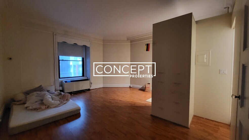 Building Photo - 62 Boylston St