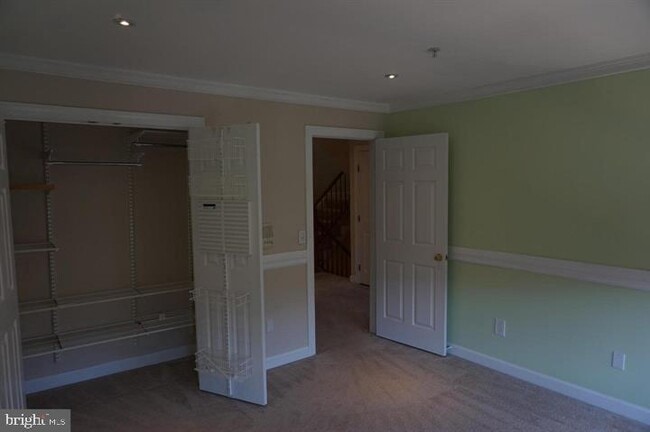 Building Photo - 8036 Kidwell Town Ct