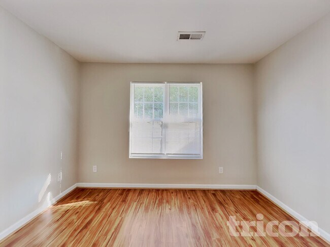 Building Photo - 285 Stone Meadow Ct