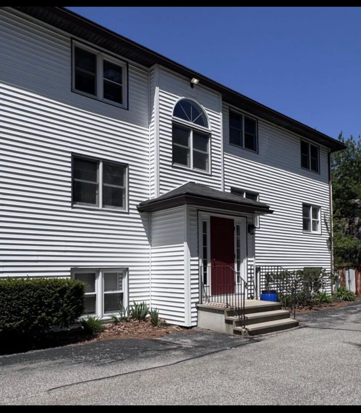 Building Photo - 16 Smithwheel Rd