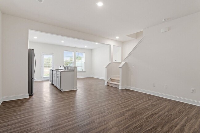 Building Photo - 61 Clear Bead Ct