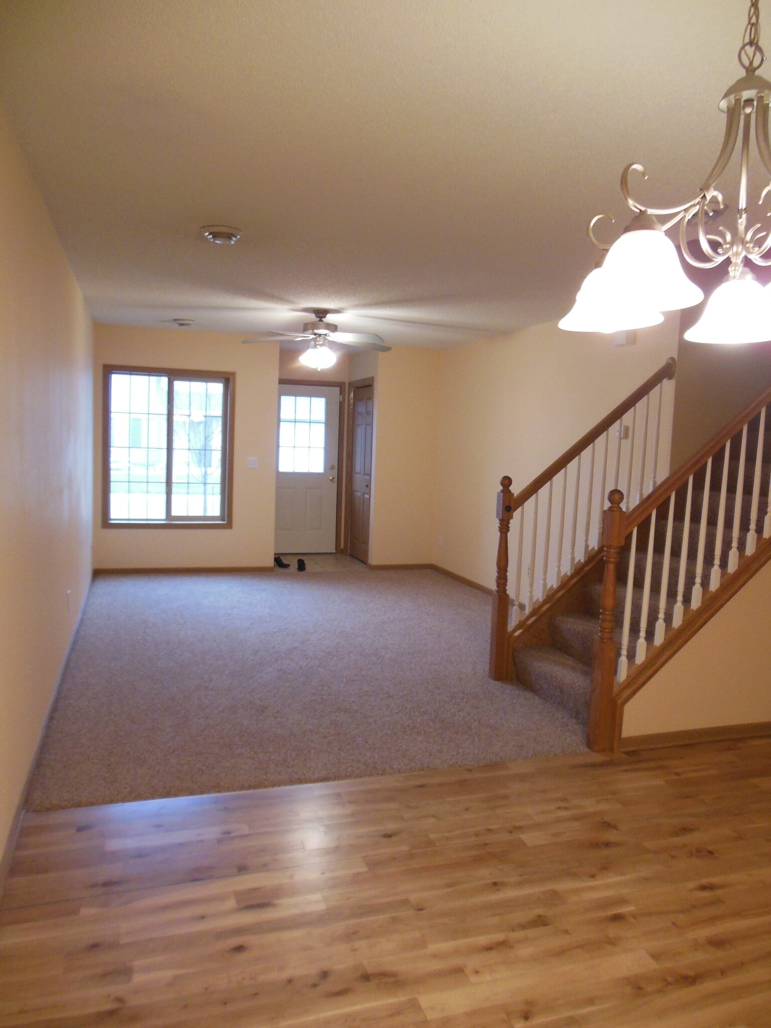 Building Photo - 419 Cedar Pl