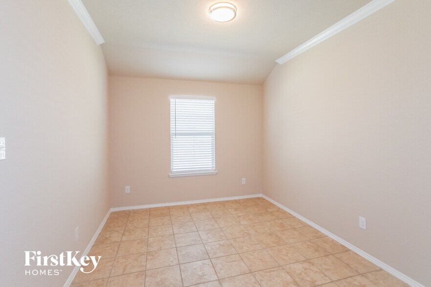 Building Photo - 14113 Zavala Trail