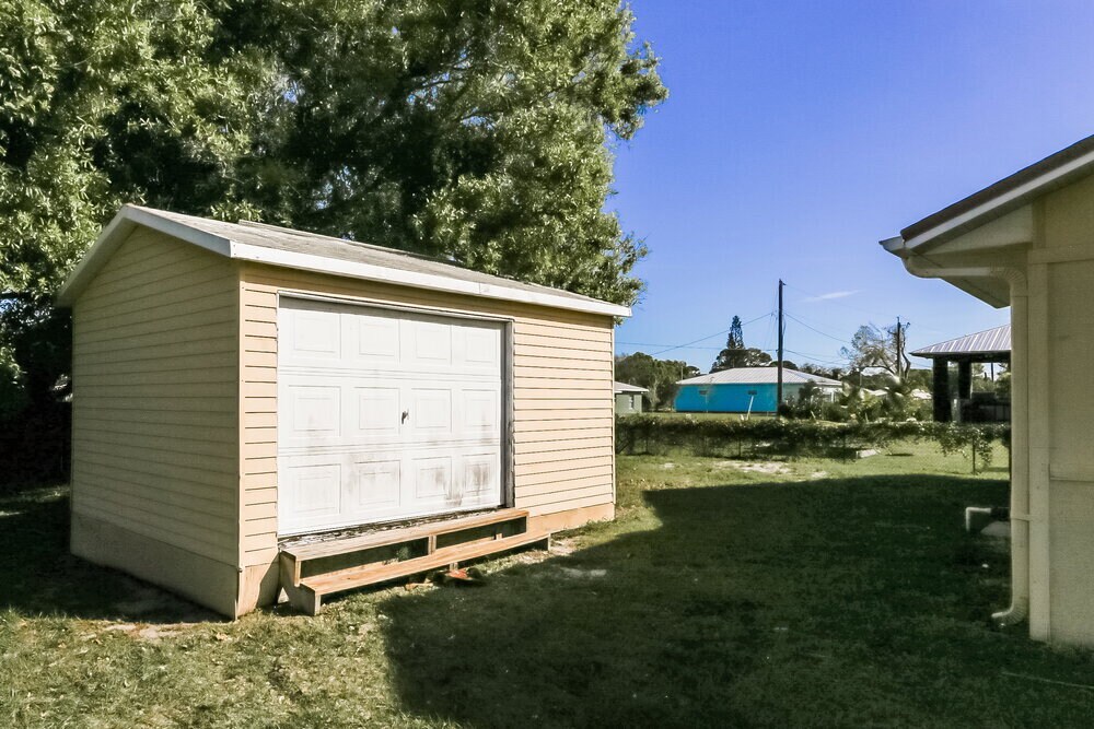 Building Photo - 360 Melton Dr