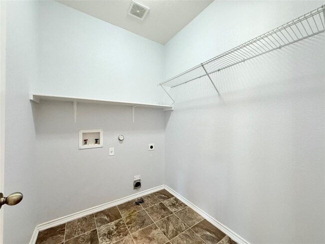 Building Photo - 2117 Townsman Trail