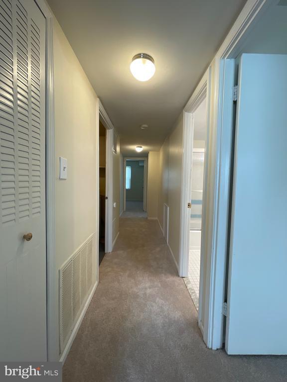 Building Photo - 6918 Lodestone Ct