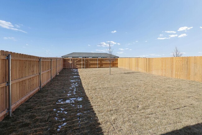 Building Photo - 10424 Tierra Santa Dr