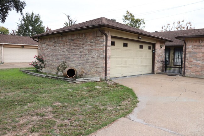 Building Photo - 4514 Wee Laddie Ln