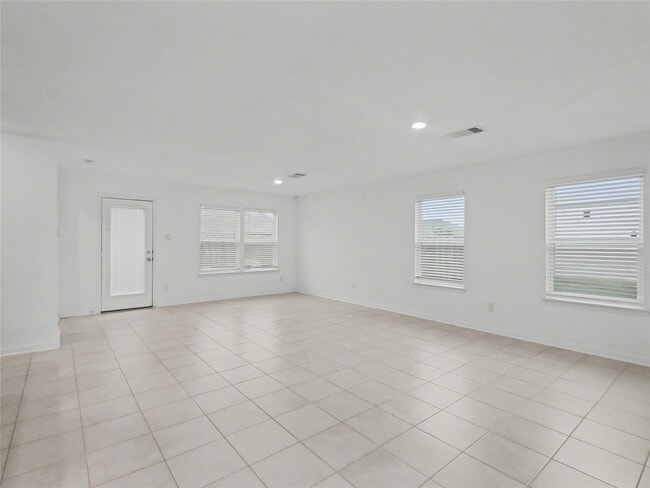 Building Photo - 1310 Cardinal Trail