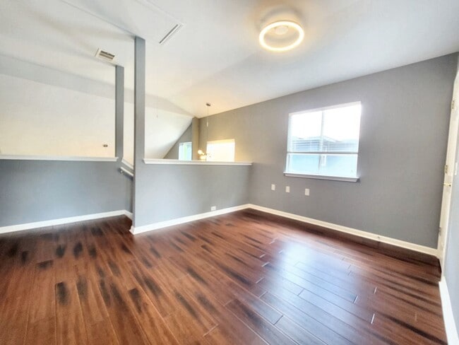 Building Photo - 5608 Steven Creek Way