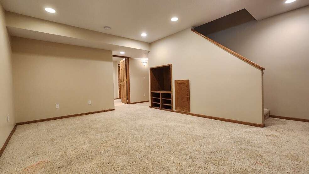 Building Photo - 1209 58th St