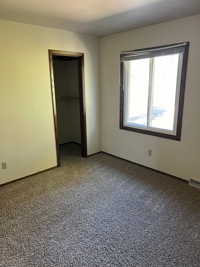 Bed room 2 - 2nd floor - 2015 Kilps Dr
