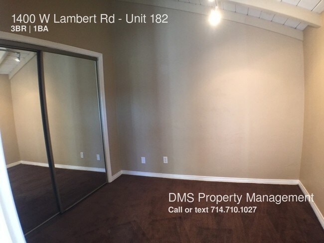 Building Photo - 1400 W Lambert Rd