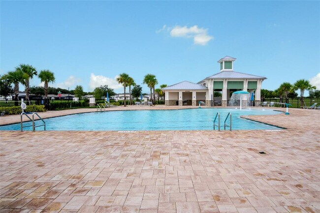 Building Photo - 2943 Sunstar Dr