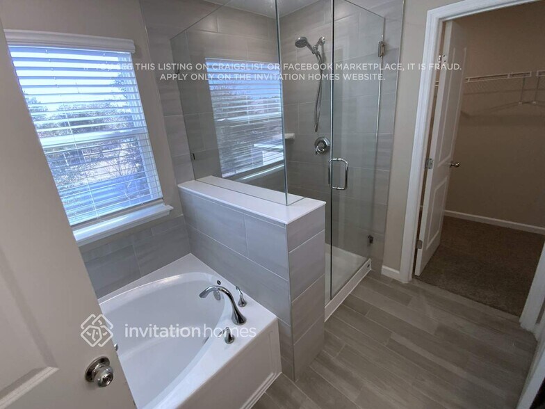 Building Photo - 2429 Carters Paddock Rd