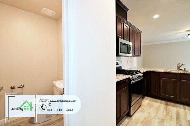 Building Photo - 838 Mission De Oro Dr