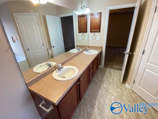 Building Photo - 101 Summerford Ln