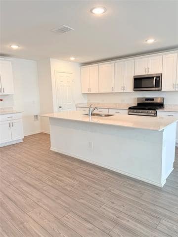 Building Photo - 801 Shire Ave