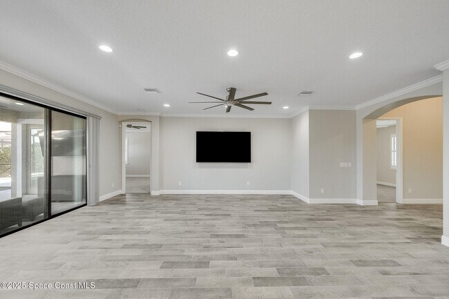 Building Photo - 3174 Addison Dr