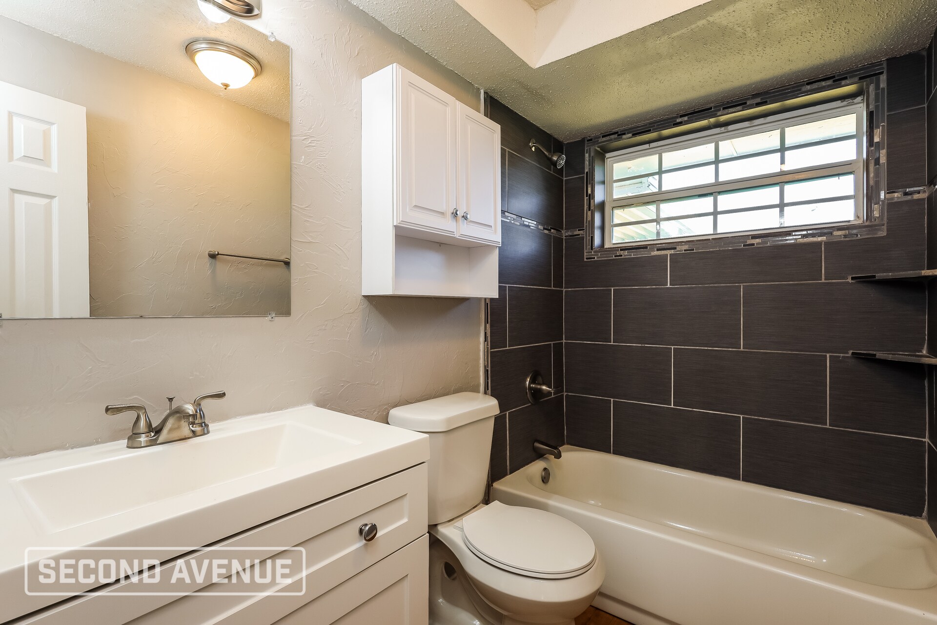 Building Photo - 5316 S Bodine Dr