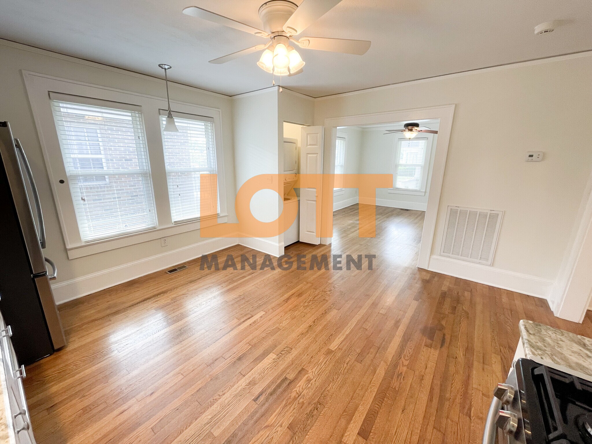 Building Photo - 39 Burdette St